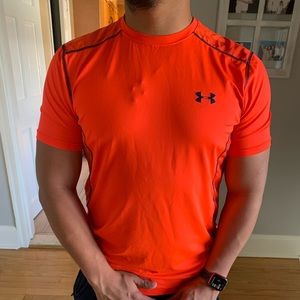 Bright orange under armour t shirt